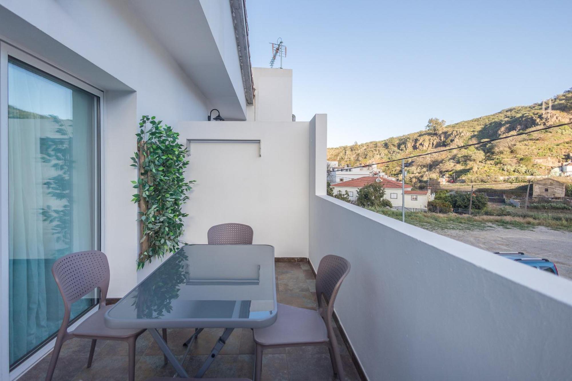 Balcon De La Mina Suites - Aircon And Terrace With Views Vega de San Mateo Dış mekan fotoğraf